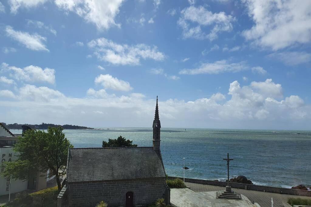 Le Phare De La Croix Pleine Vue Mer Centre Ville Concarneau Exteriér fotografie