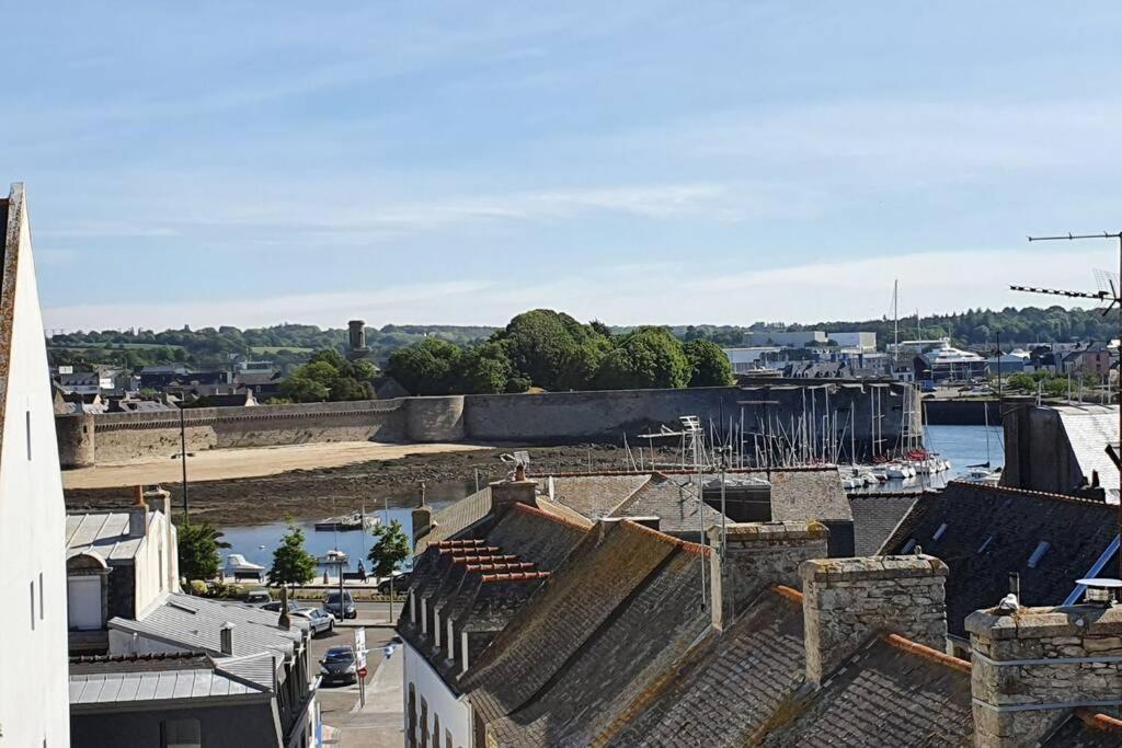 Le Phare De La Croix Pleine Vue Mer Centre Ville Concarneau Exteriér fotografie